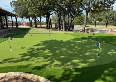 Hunting Lodge Putting Green